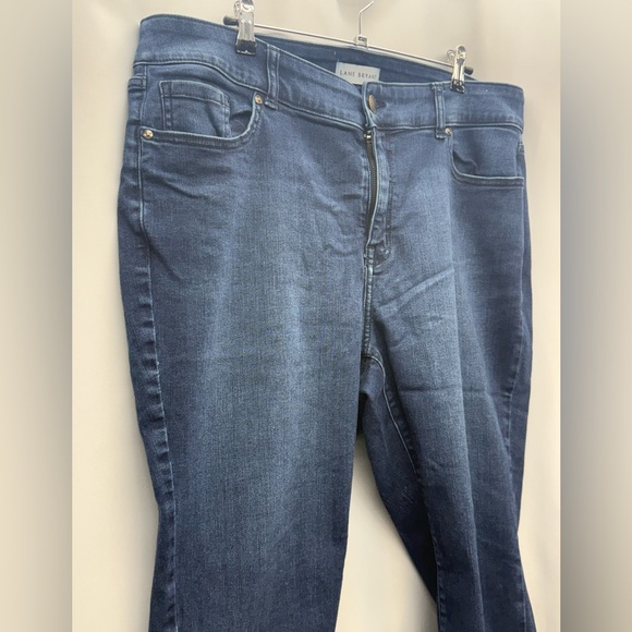Lane Bryant Women's Denim Capri - Picture 3 of 7
